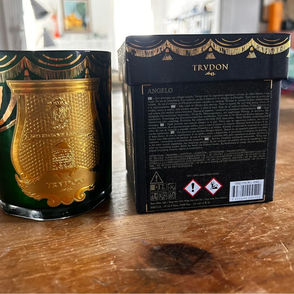 Trudon empty Angelo green and gold luxury candle vessel. - Picture 10 of 12